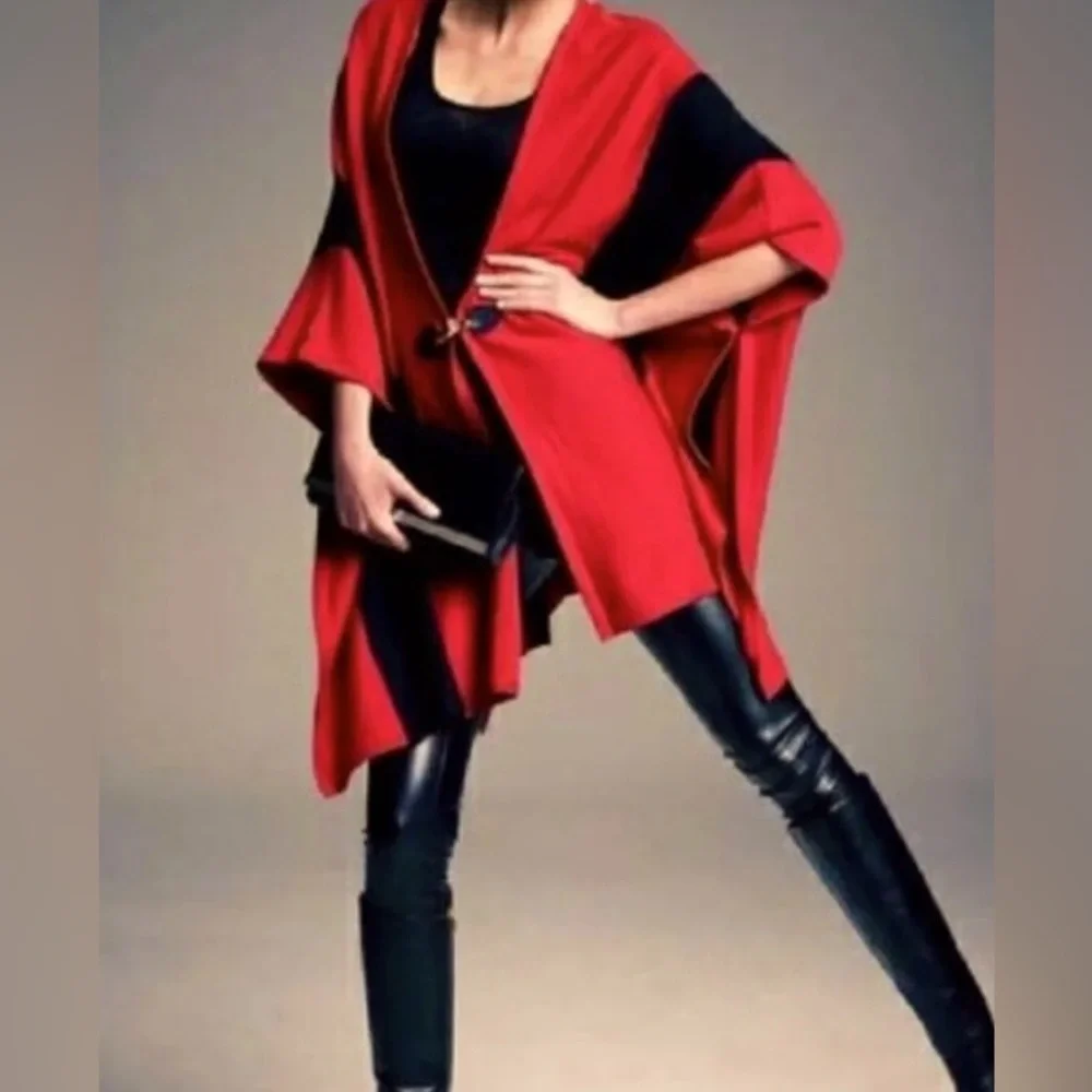 MICHAEL KORS PONCHO L/XL - Picture 1 of 9